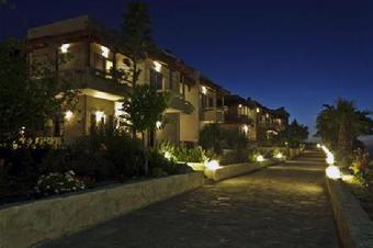 Happy Cretan Aparthotel