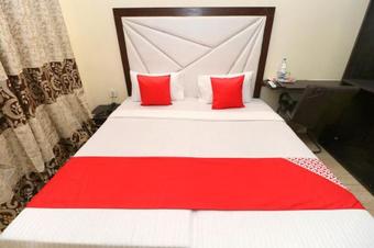 Hotel Oyo 22618 Sood Stays
