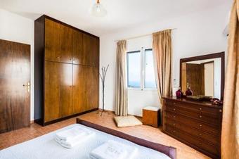 Stone Lion Luxury Villa