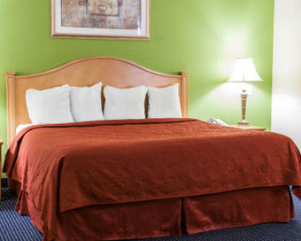 Hotel Quality Inn & Suites