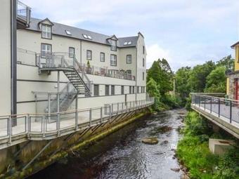 Central Ardara Riverside Apartment, Ardara