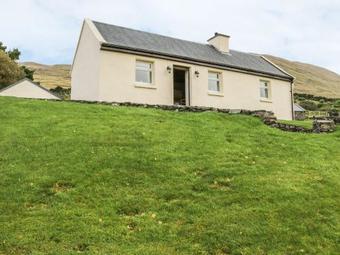 Spring Bank Cottage, Leenane