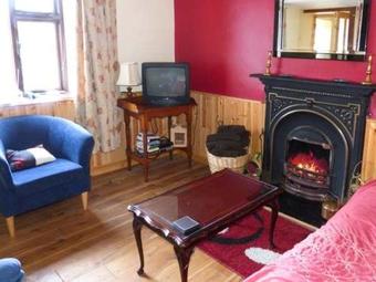 Rambler's Rest, Manorhamilton