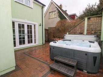 Y Bwlch, Haverfordwest