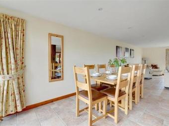 Beautiful Holiday Home In Brede Kent With Fireplace