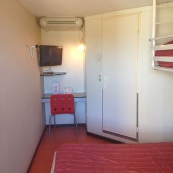 Hotel Ibis Salon De Provence