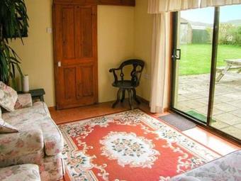 Gwryd Bach Farmhouse