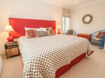 Higher Little Lidgey, Penryn