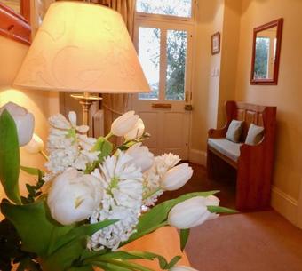 Bed & Breakfast Dartmoor House B & B