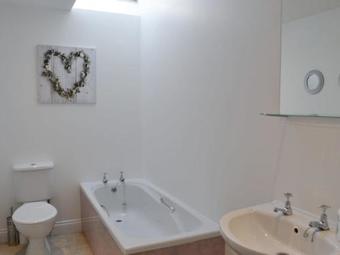 Kirroughtree Steading