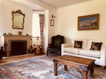 Bed & Breakfast Tresillian House