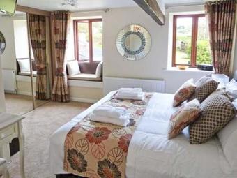 The Hayloft At Tennant Barn