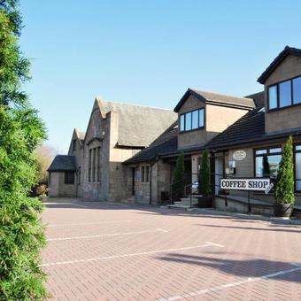 Hostal The Old School Guest House