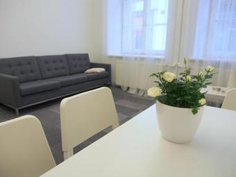 Grey Apartment By The Dome Square