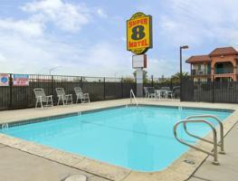 Hotel Super 8 Motel - Upland