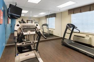 Hotel Comfort Suites