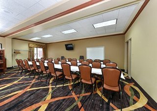 Hotel Comfort Suites