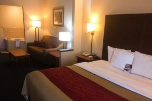 Hotel Comfort Inn & Suites