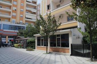 Fieri International Hotel