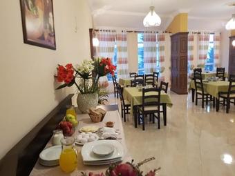 Hotel Kompleksi Caushi