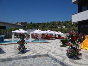 Mondial Boutique Hotel