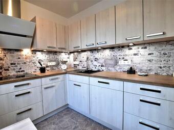 Cozy Apartment In Klutz Near Sea