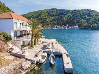 Apartment Blace With Sea View 06