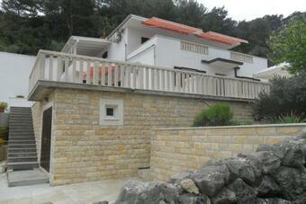 Apartment Uvala Bristova 5716b