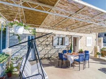 Holiday Home Doli With Sea View 04