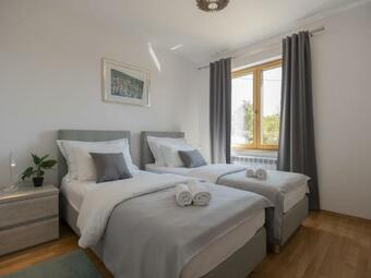 Charming Villa In Glavina Donja With Infinity Pool