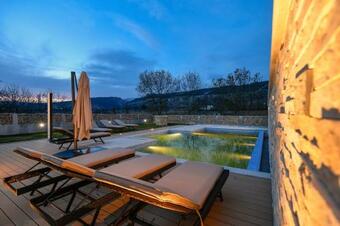 Villa Ctim261/ Holiday House With Private Heated Pool