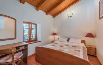Villa Four-bedroom Holiday House Maria Nora With Pool