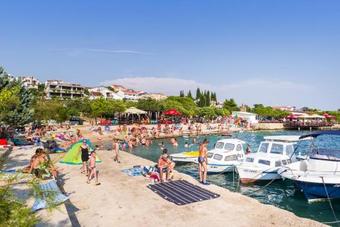 Apartment Sveti Petar 3251d