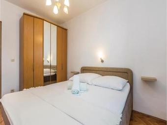 Two-bedroom Apartment In Sv.juraj