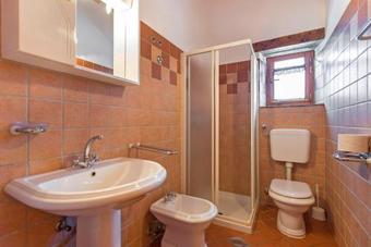 Villa Agricola In Sveti Kirin (haus F�r 8 Personen)