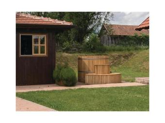 Three-bedroom Holiday Home In Topulsko