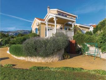 Holiday Home Trbounje Cevidi