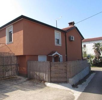 Apartments With A Parking Space Petrovija (umag) - 13328