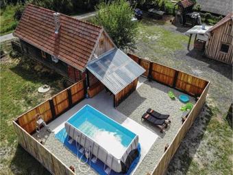 Two-bedroom Holiday Home In Vrbovec