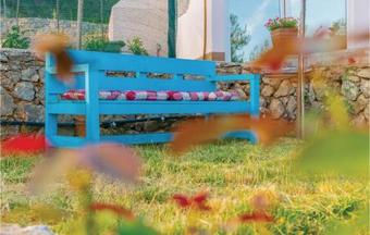 One-bedroom Holiday Home In Vrgorac