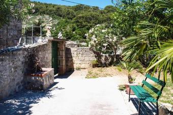 Holiday House With Wifi Dol (brac) - 5674
