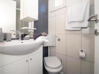 Holiday Home Peljesac-dingac-potocine With Outdoor Pool