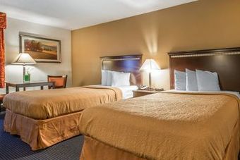 Hotel Quality Inn & Conference Center