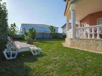 Apartment House Niki