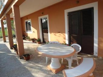 Apartments With A Parking Space Mundanije (rab) - 12242