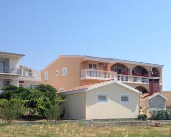 Apartment Rtina - Miocici 13072c