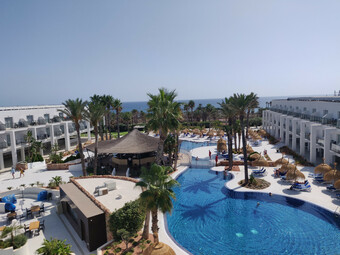 Cabogata Jard�n Hotel