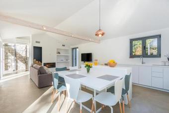 Santalezi Villa Sleeps 8 Pool Air Con Wifi