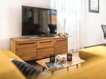 Three-bedroom Holiday Home In Sibenik