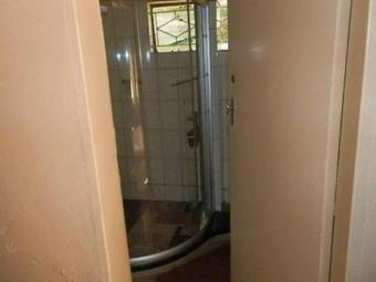 Hostal Relax Guest House